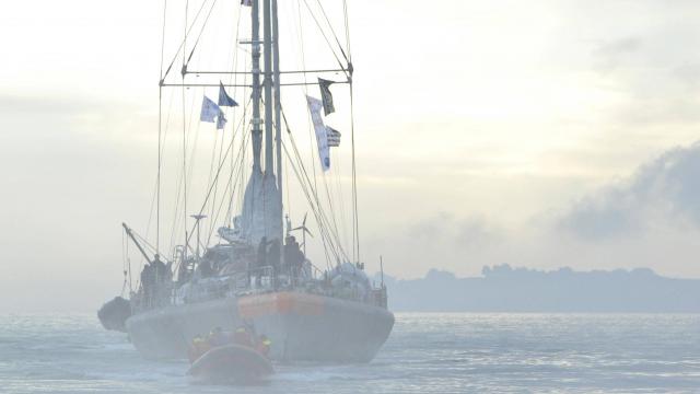 evahie-par-les-plastiques-la-mediterrannee-en-danger.jpg