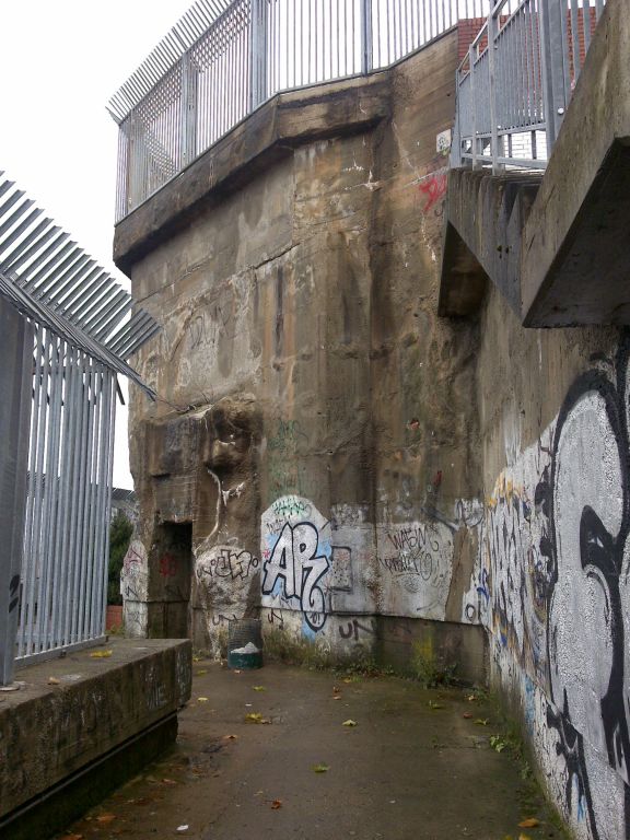 h9d09c50.jpg